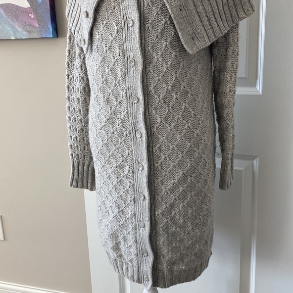 Sparrow medium cardigan sweater gray button down - Picture 6 of 11